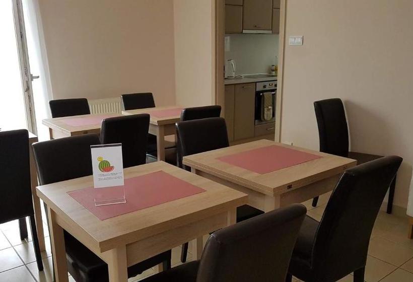 פנסיון Andi Ház