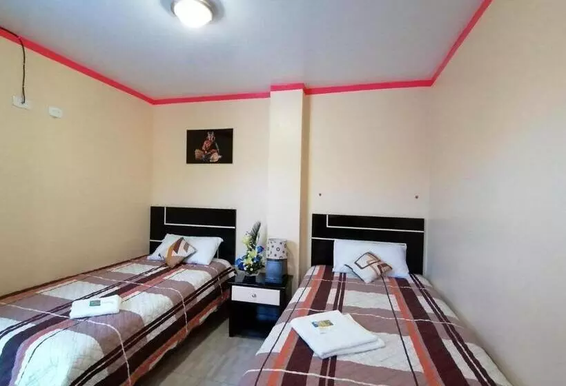 Majatalo Hostal Y Complejo Recreacional La Playita De Monse