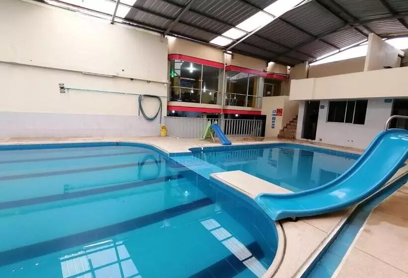 Majatalo Hostal Y Complejo Recreacional La Playita De Monse