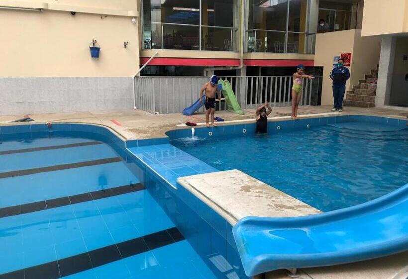 Pension Hostal Y Complejo Recreacional La Playita De Monse