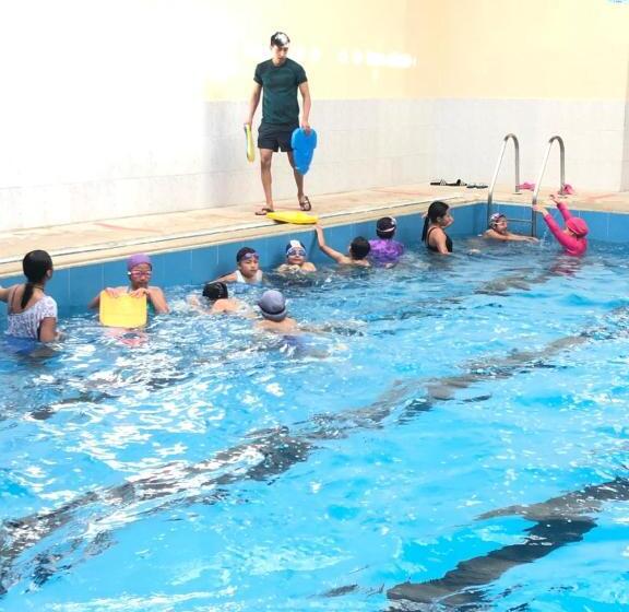 Pension Hostal Y Complejo Recreacional La Playita De Monse