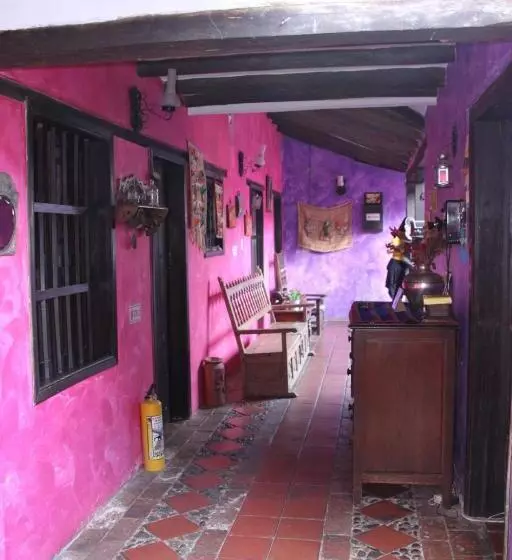 ペンション Posada San Martin
