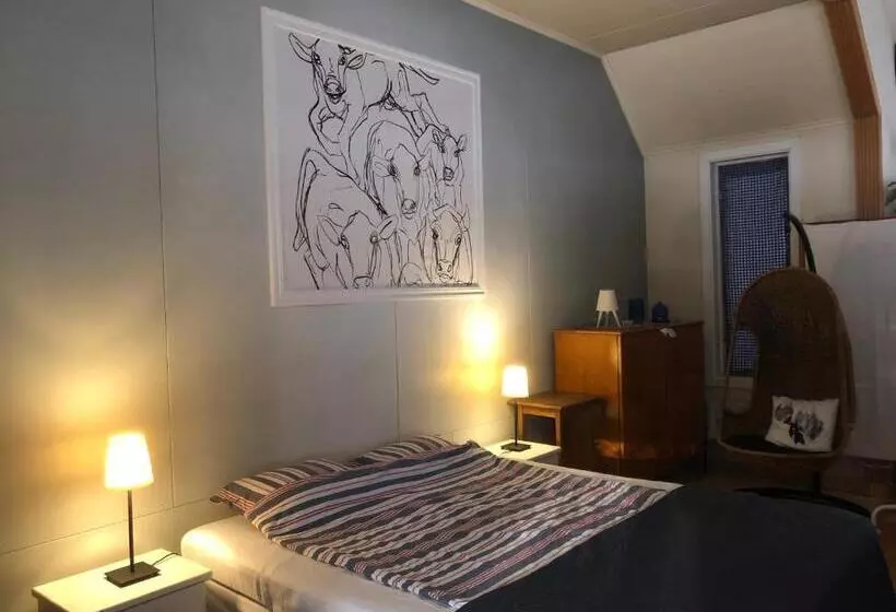 ベッドアンドブレックファースト Lägenhet Elofstorps Gamla Missionshus