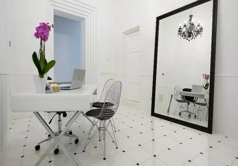 Divina Suites Hotel Singular  Adults Only