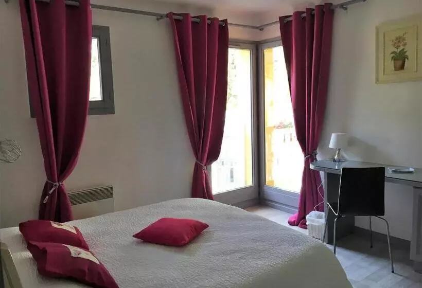 ホテル Hôtel Le Belvédère