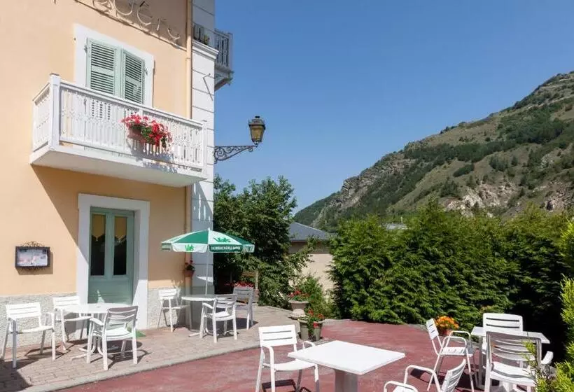 ホテル Hôtel Le Belvédère