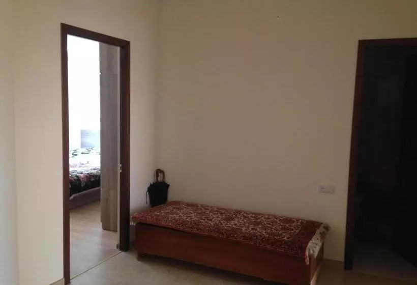 پانسیون Art Guesthouse