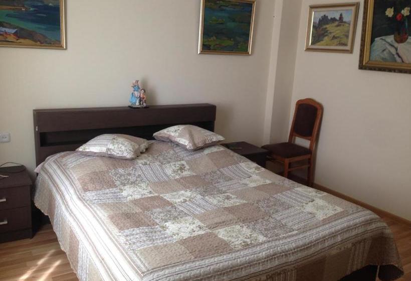 Pension Art Guesthouse