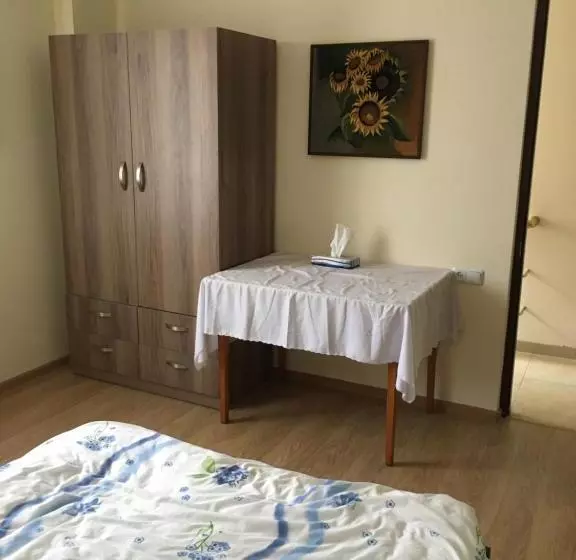 پانسیون Art Guesthouse