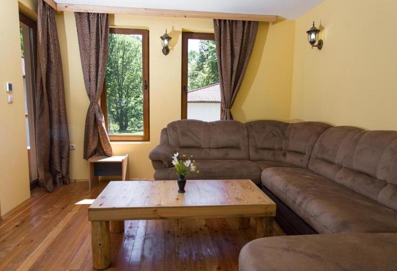 Пансион Eco Rai Rekata