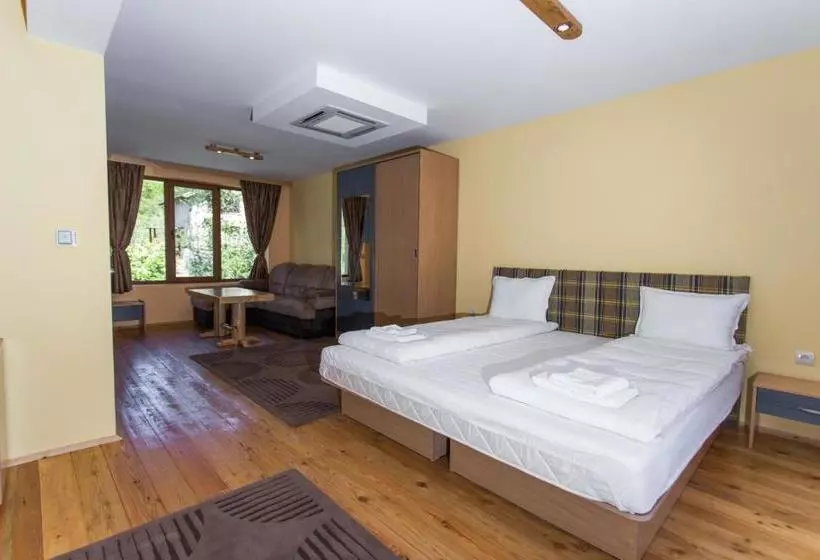 پانسیون Eco Rai Rekata