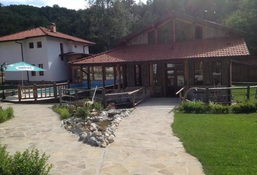 پانسیون Eco Rai Rekata