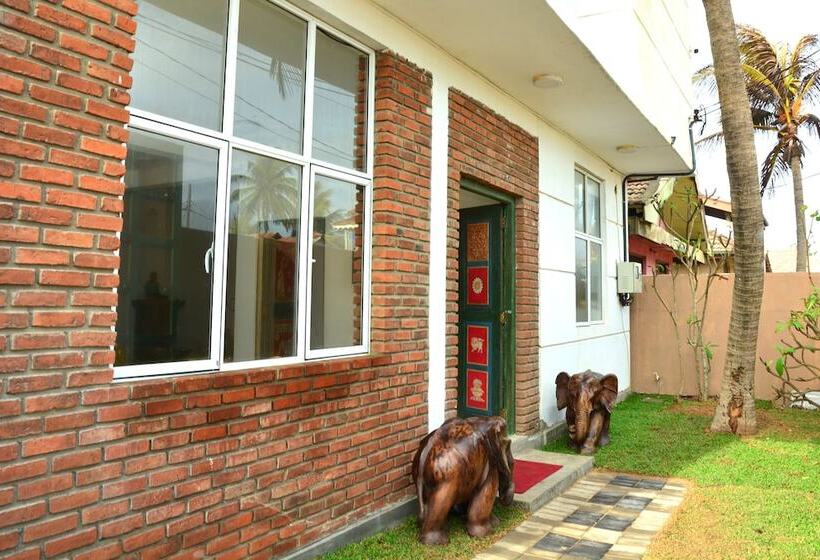 펜션 Green Ayurvedic Beach Resort