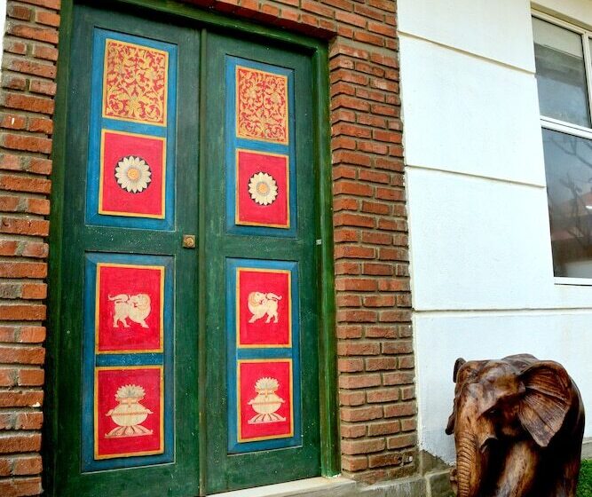 펜션 Green Ayurvedic Beach Resort