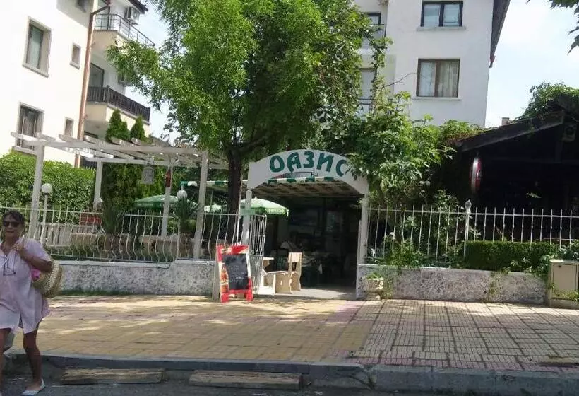 پانسیون Guesthouse Oasis