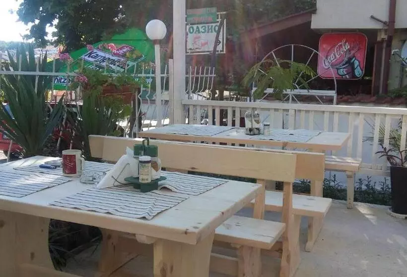 پانسیون Guesthouse Oasis