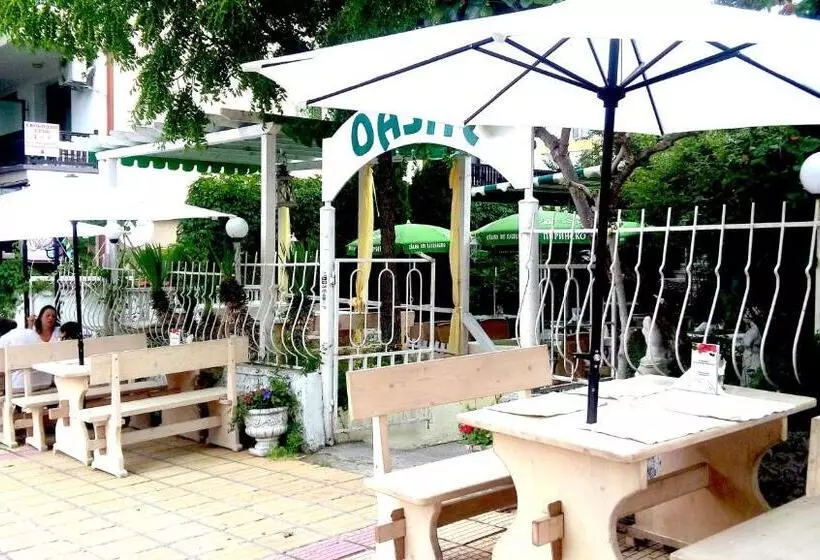 پانسیون Guesthouse Oasis