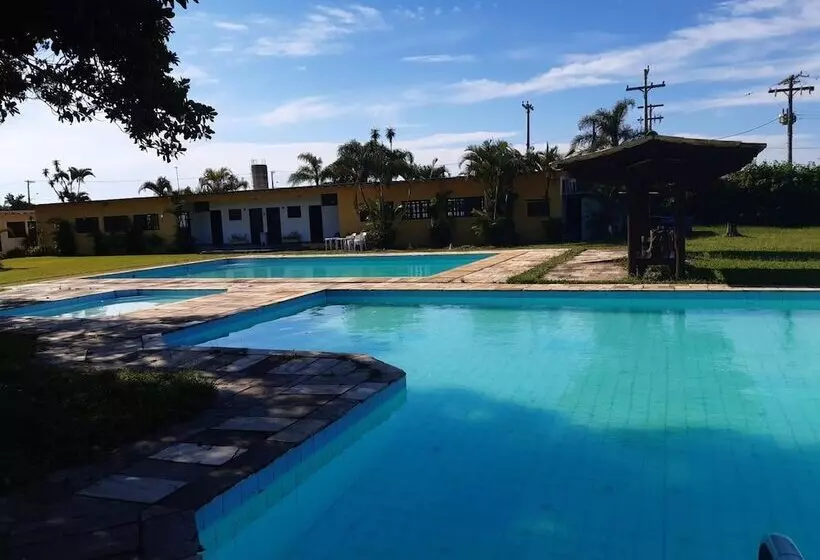 ペンション Samburá Chalés