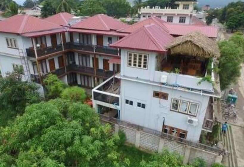 هاستل Three Seasons Inn & Spa