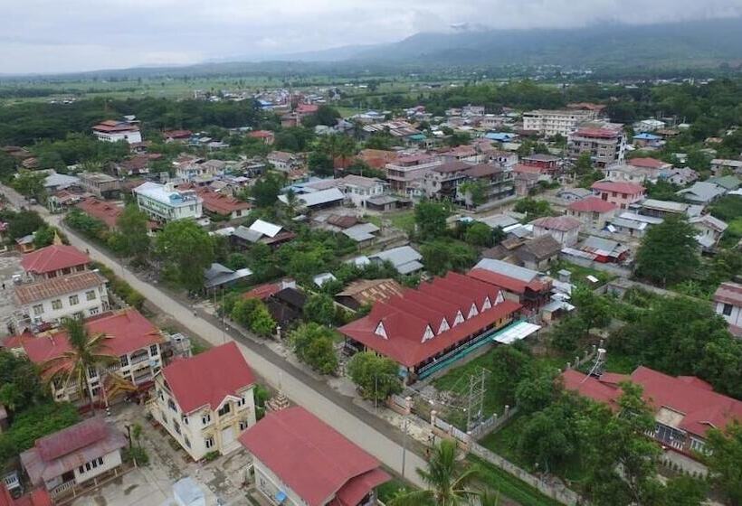 هاستل Three Seasons Inn & Spa