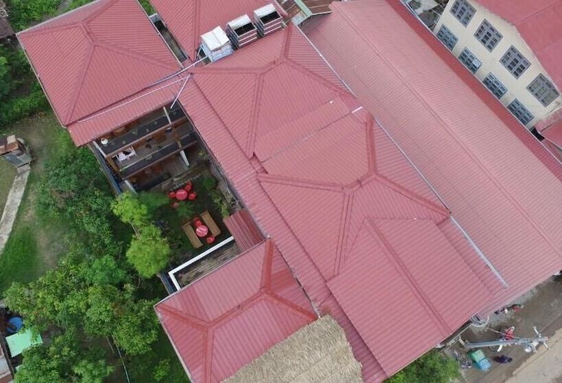 هاستل Three Seasons Inn & Spa