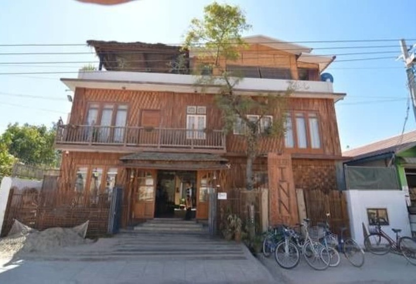 هاستل Three Seasons Inn & Spa