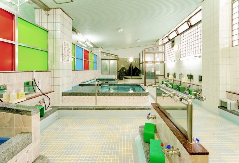 פנסיון Hostel Moku Moku