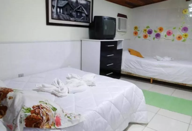 Majatalo Pousada Das Acerolas