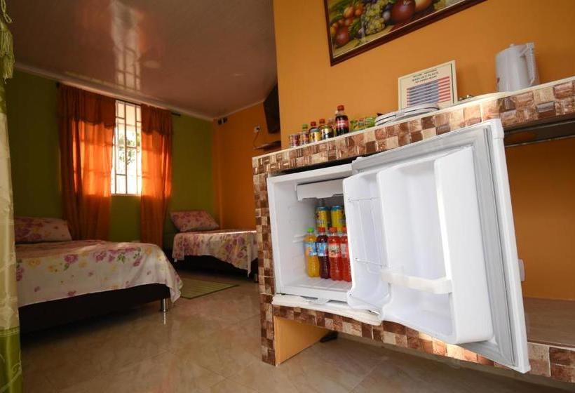 هاستل Marcia`s Place