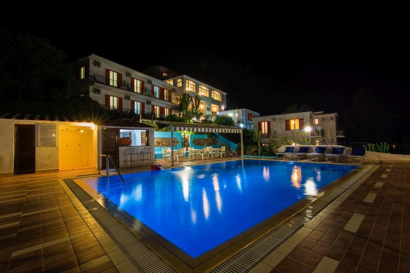 فندق Bagnitiello