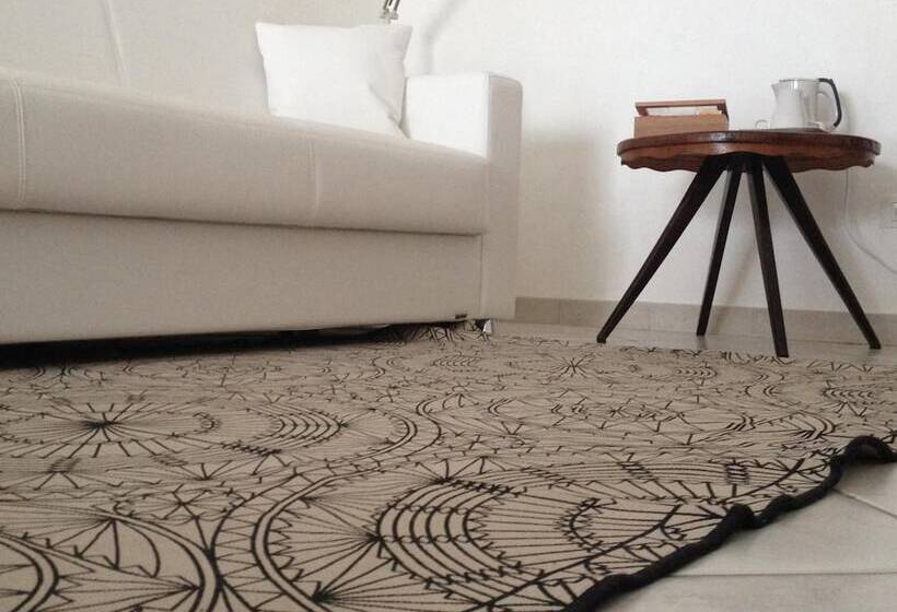 בית מלון כפרי Via Roma Suite