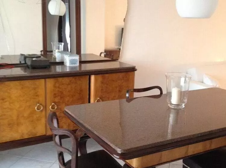 Hotelli Via Roma Suite