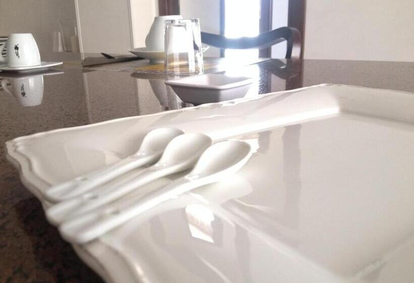 בית מלון כפרי Via Roma Suite