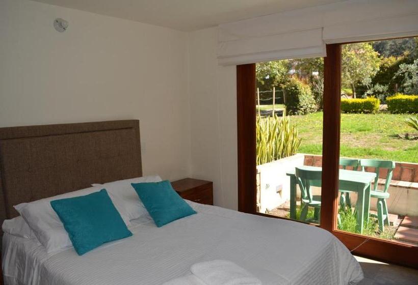 Las Marías Apartasuites