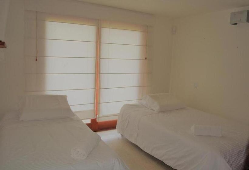 Las Marías Apartasuites
