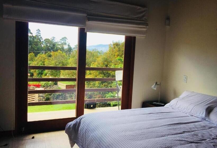 Las Marías Apartasuites