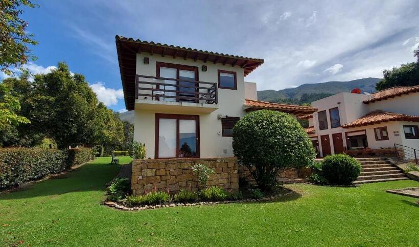 Las Marías Apartasuites