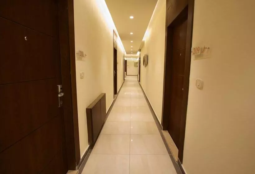 Lujain Hotel Suites