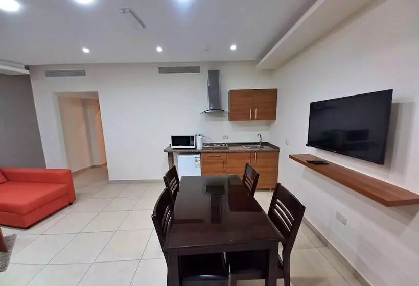 Lujain Hotel Suites