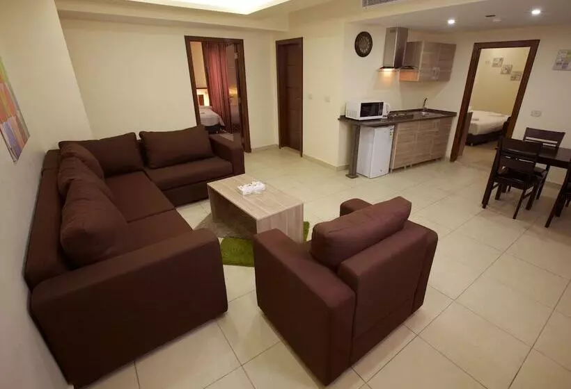 Lujain Hotel Suites