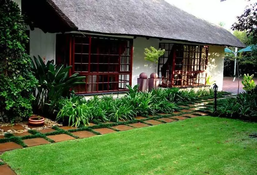 ペンション De Witt E Guest House