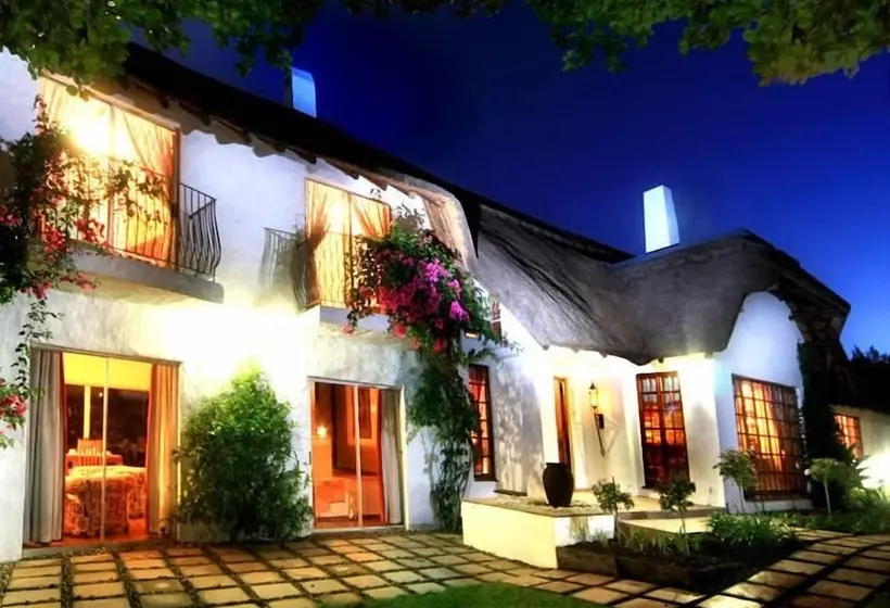 ペンション De Witt E Guest House