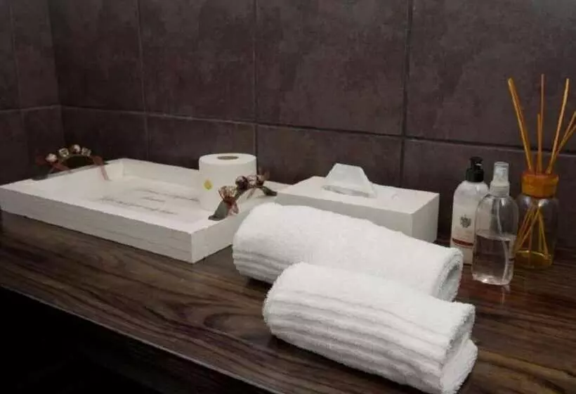 ペンション De Witt E Guest House