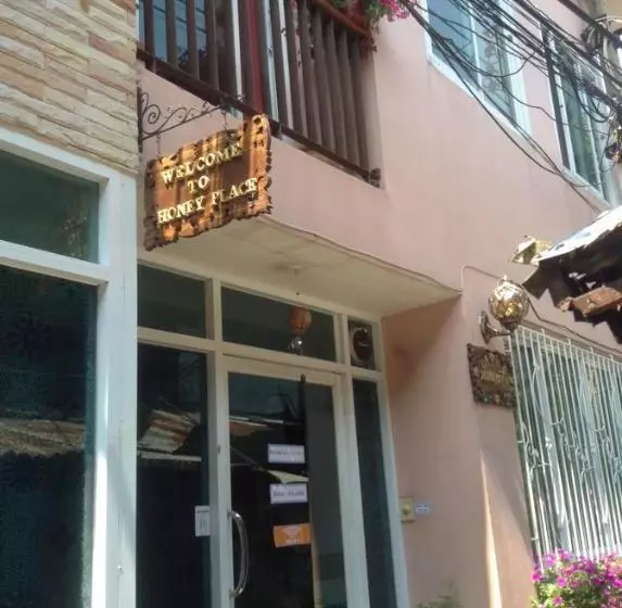 پانسیون Honey Place Guesthouse,special Rate For Long Stay