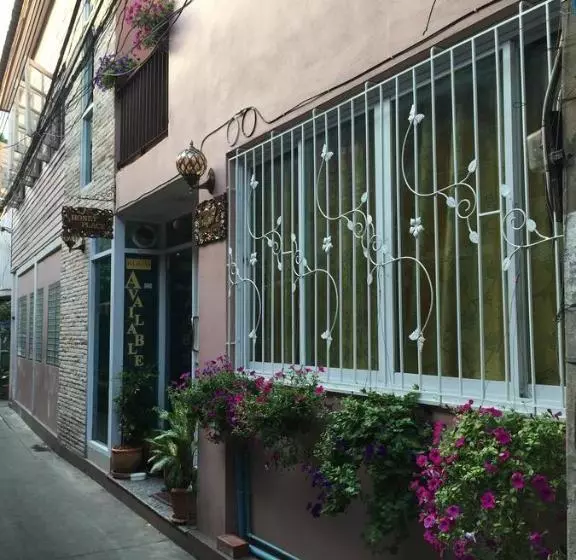 پانسیون Honey Place Guesthouse,special Rate For Long Stay