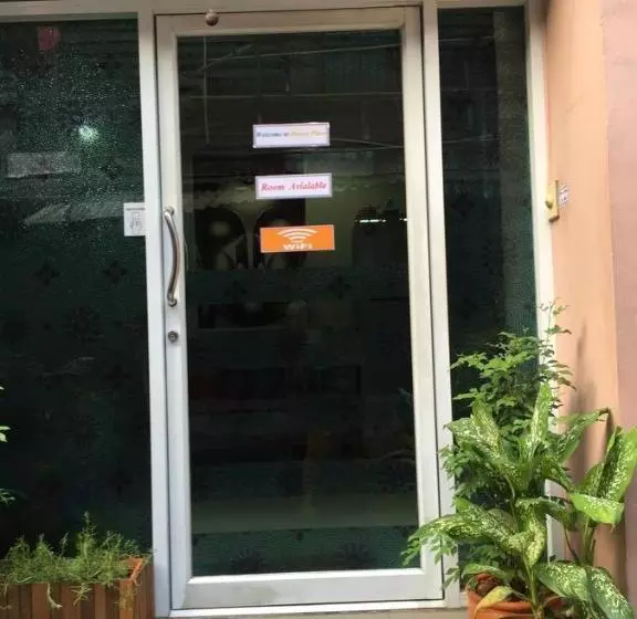 پانسیون Honey Place Guesthouse,special Rate For Long Stay