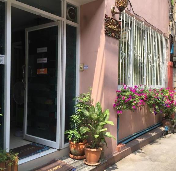 پانسیون Honey Place Guesthouse,special Rate For Long Stay