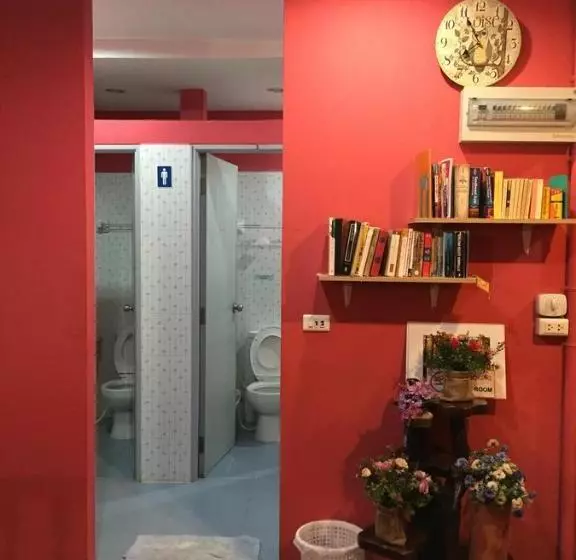 پانسیون Honey Place Guesthouse,special Rate For Long Stay