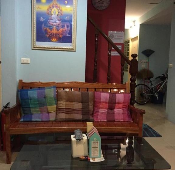 پانسیون Honey Place Guesthouse,special Rate For Long Stay