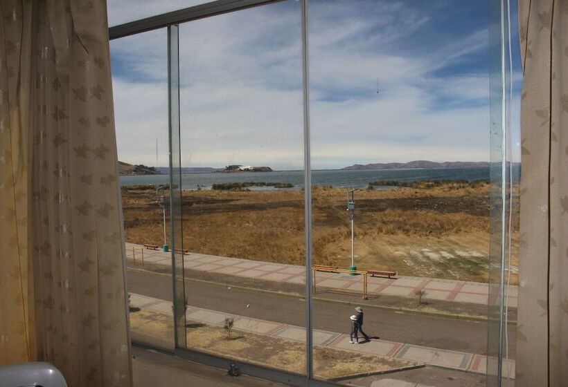 ペンション Posada De Percybal Lago Inn